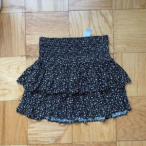 American Eagle Floral Ruffle Skirt
